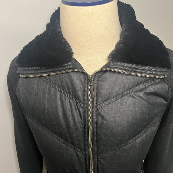 Marmot Women Thea 700 Fill Down Insulated Full Zip Jacket Pockets Black Size XS - Picture 3 of 10